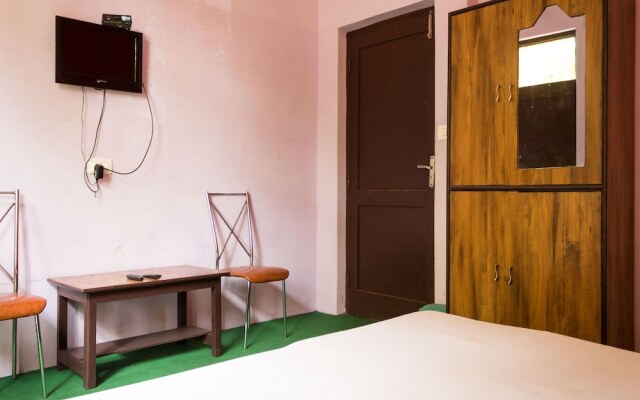 OYO 13334 Home Modern Stay Dharamshala