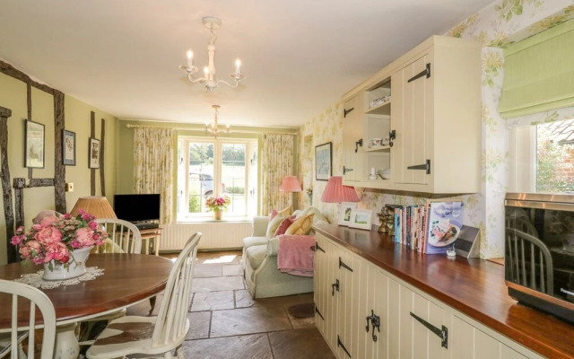 Waveney Cottage