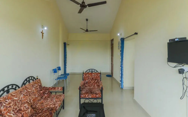 OYO 17182 Home Green View 2BHK Nuvem