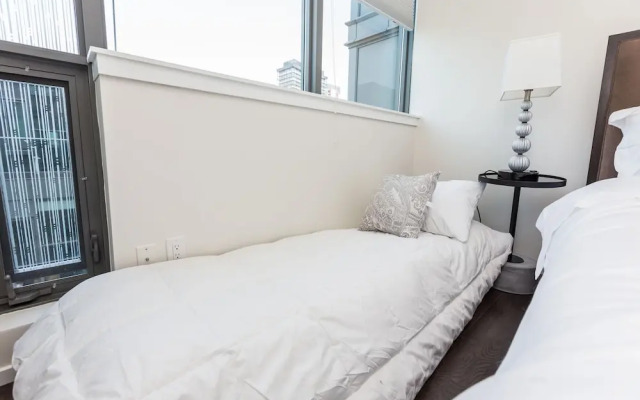 Toronto Escape - The Diamond Suite