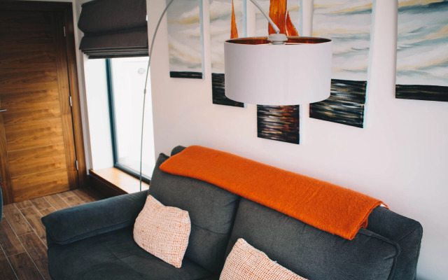 Antrim House Guest Rooms & Suites