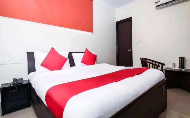 Hotel River Side By OYO Rooms