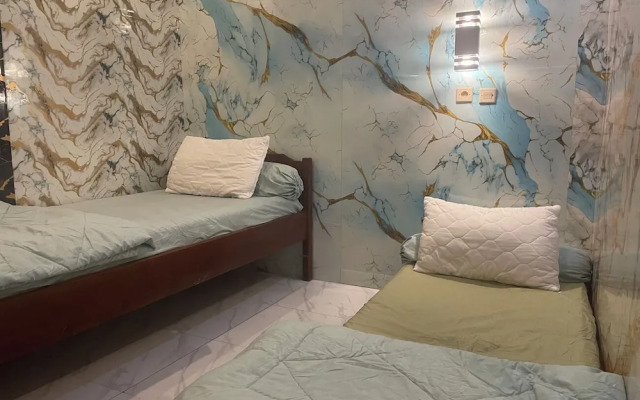 Ndalem Pundhi Guest House by Secoms