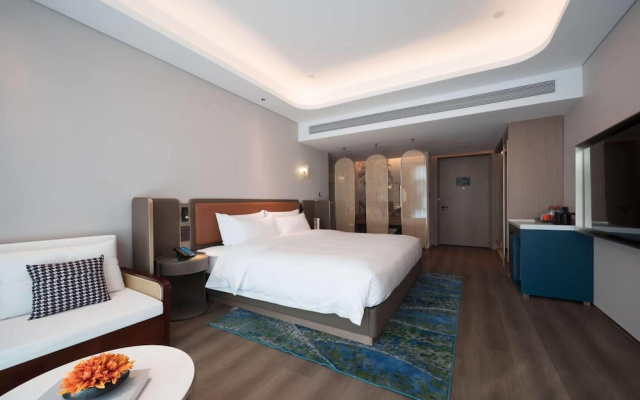 Days Hotel By Wyndham Leshan Downtown