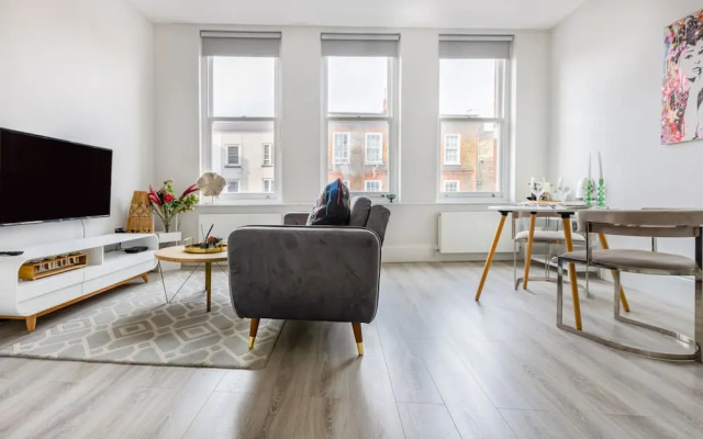 The Hampstead High Flyer