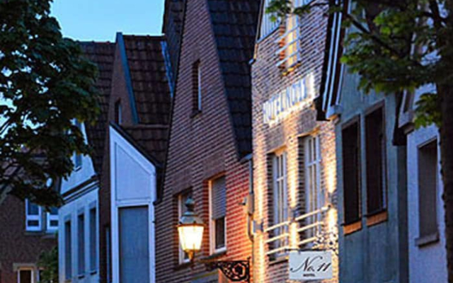 Hotel No. 11