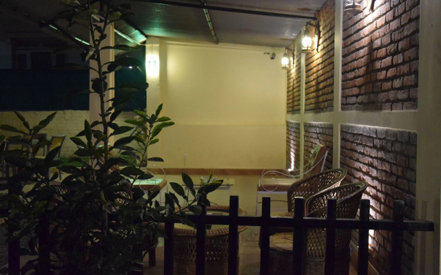 Hotel Siraaj Inn