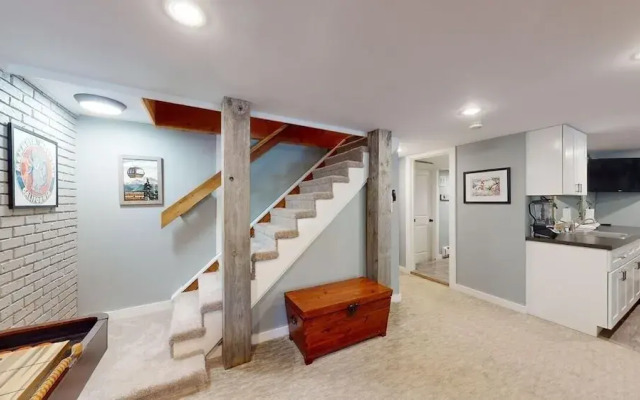 Treehouse Home Brought to you by GetAway Vacations
