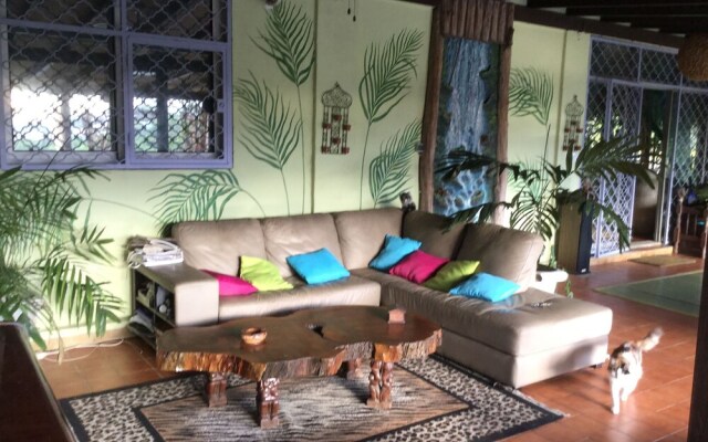 Racoon Lodge