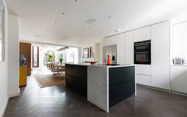 Albert Street V by Onefinestay