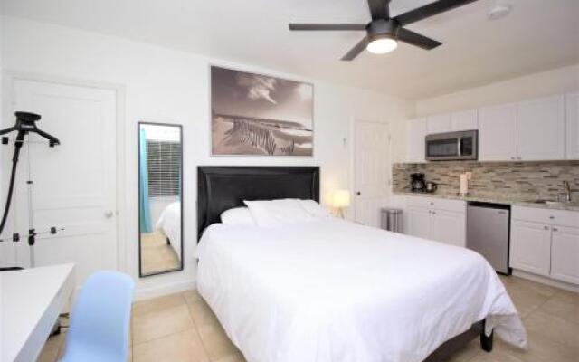 Tropical Getaway Studio-628B