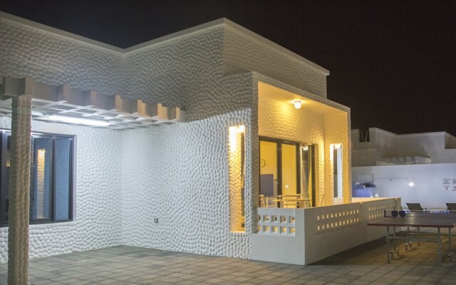 The Pool Villa - Tanuf