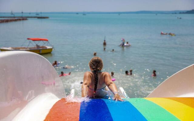 Balatontourist Camping & Bungalows Füred