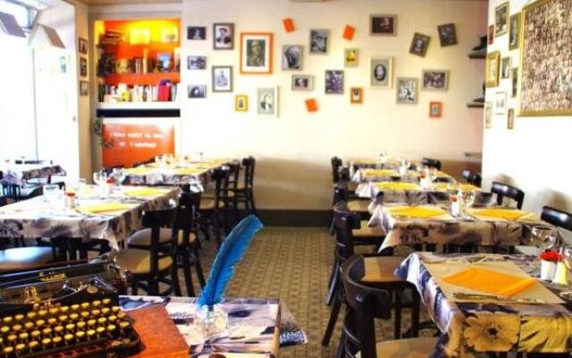 Mille et une Feuilles