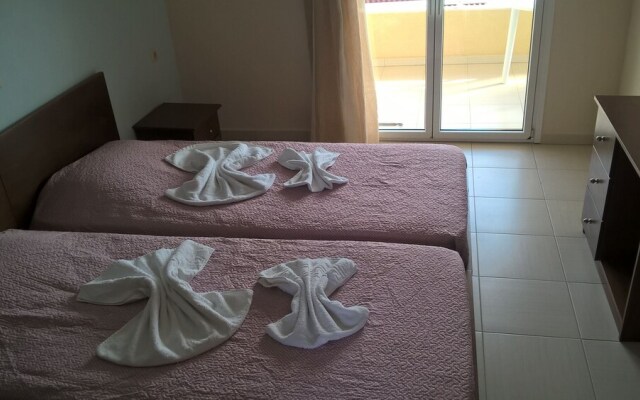 Kyparissis Rooms