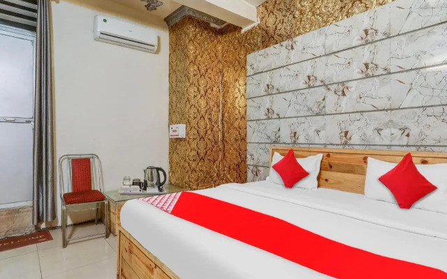 Oyo Flagship 807919 Hotel Sai Palace