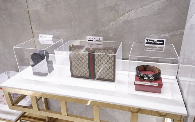 Den Basta Signature Hotel