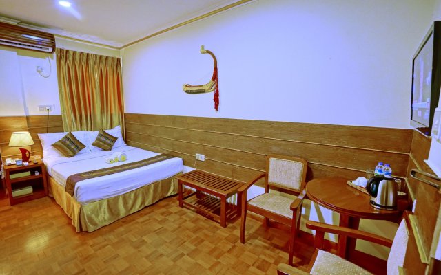 Hotel Yadanarbon