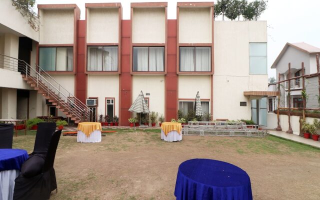 OYO 8620 Sparsh Hotels and Resorts