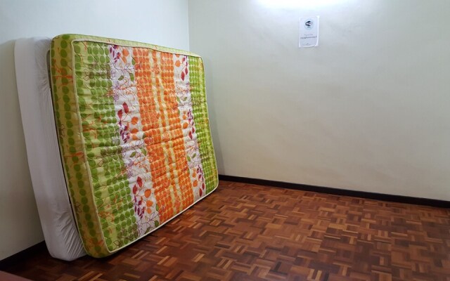 Spice Arena 4room House
