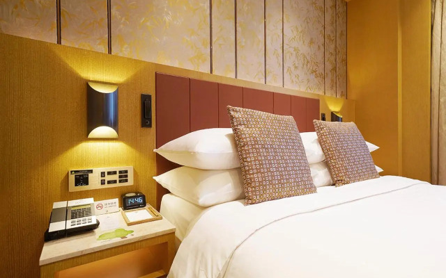 Grand Dragon Hotel