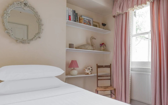 Ifield Road X by Onefinestay