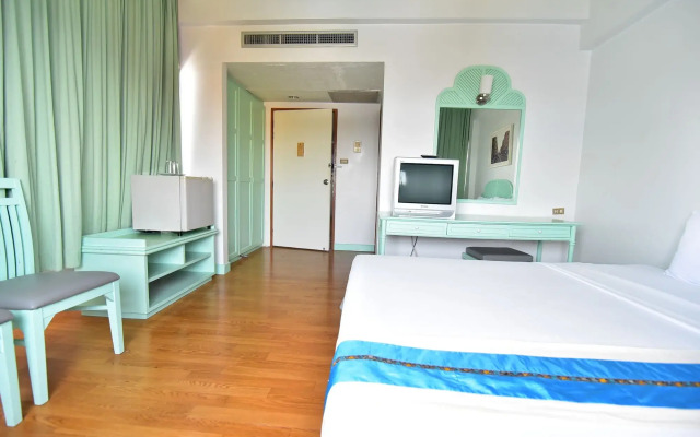 Thumrin Hotel