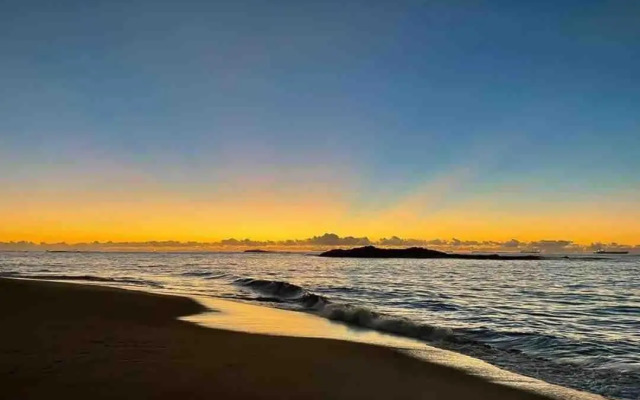 Apartamento sofisticado ao som do mar de Itapoã