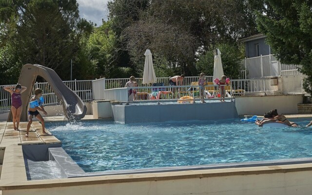 Secluded holiday home with a dishwasher, not far from Sarlat