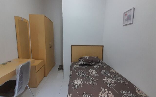 SPOT ON 93506 Kamboja Homestay Syariah