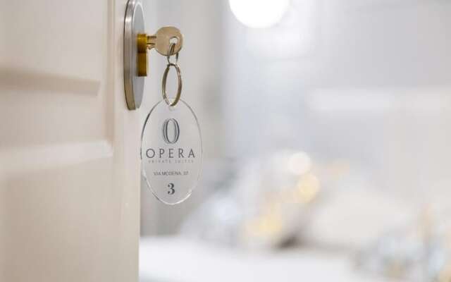 Opera Private Suites