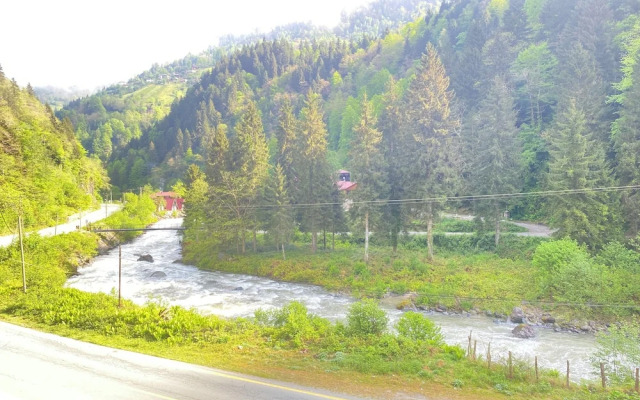 Nanu's Ayder Bungalow ve Kahvaltı