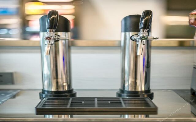 Campanile Xuzhou East Station