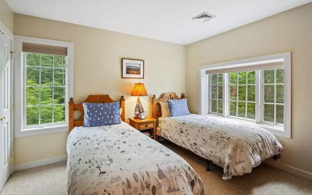 3 Bears at Topnotch Resort & Spa