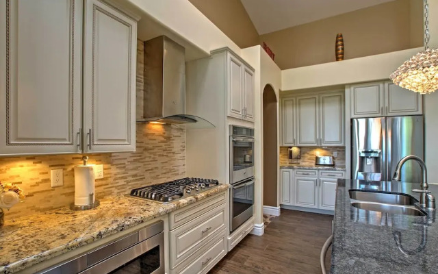 Luxe Scottsdale Home w/ Pool & Mountain Views!