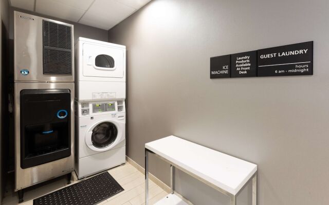Hampton Inn Columbia I26 Harbison Road