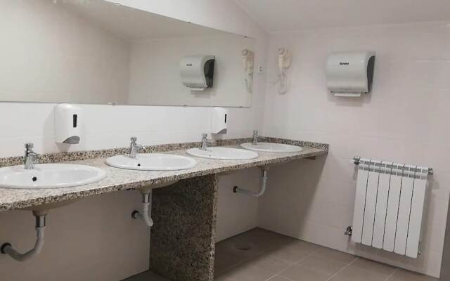 Loriga Feel Nature- Hostel