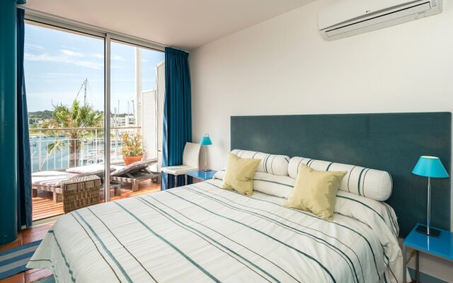 Marina de Lagos Penthouse - 250m From Beach