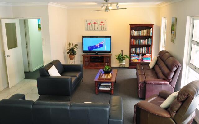 Isla House Greenslopes