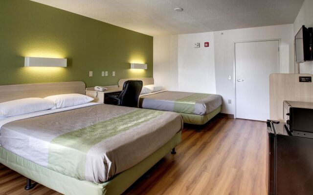 Motel 6 Ogden Riverdale