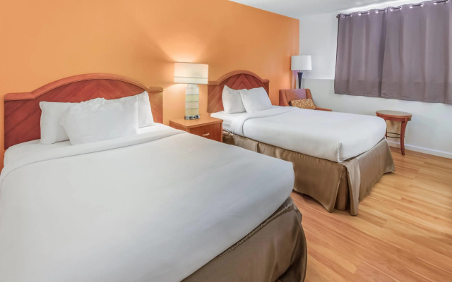 Econo Lodge Alliance