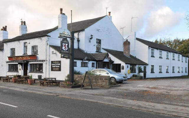 Red Lion Parbold