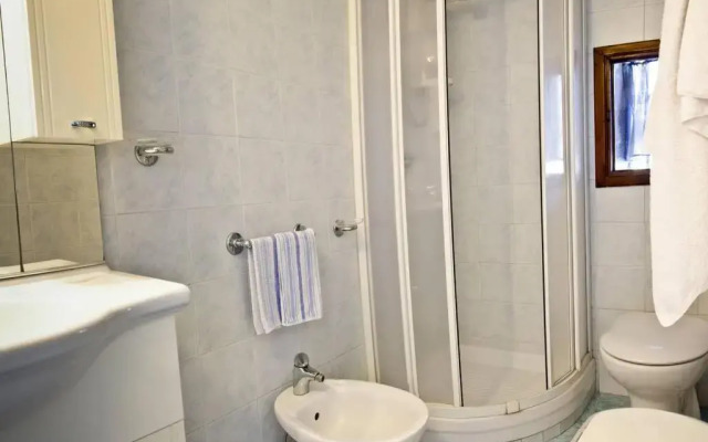 Elegant studio close to the sea