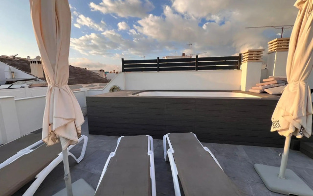 Apartamentos Granada 76