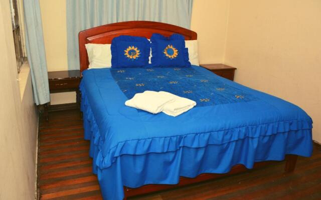 Hostal plaza by Elvita