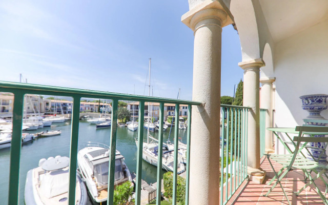 Attractive Holiday Home in Port Grimaud With Jetty