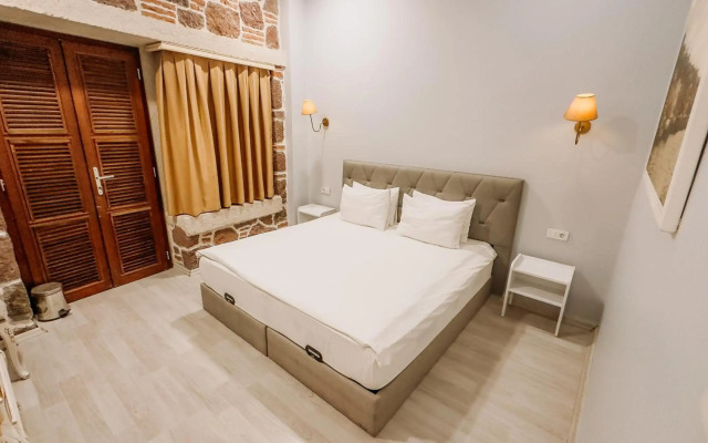 L'Agora Old Town Hotel & Bazaar