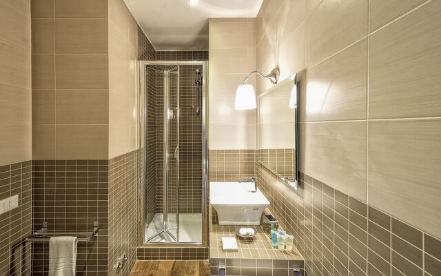 Terrace Pantheon Relais