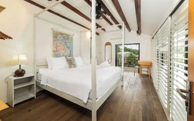 88 Steps Villa 4BR Seaside An Bang Beach