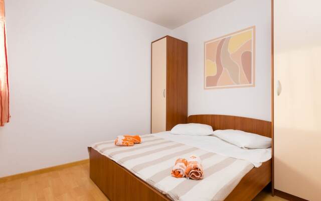 Modern Apartment in Vodnjan With Swimming Pool